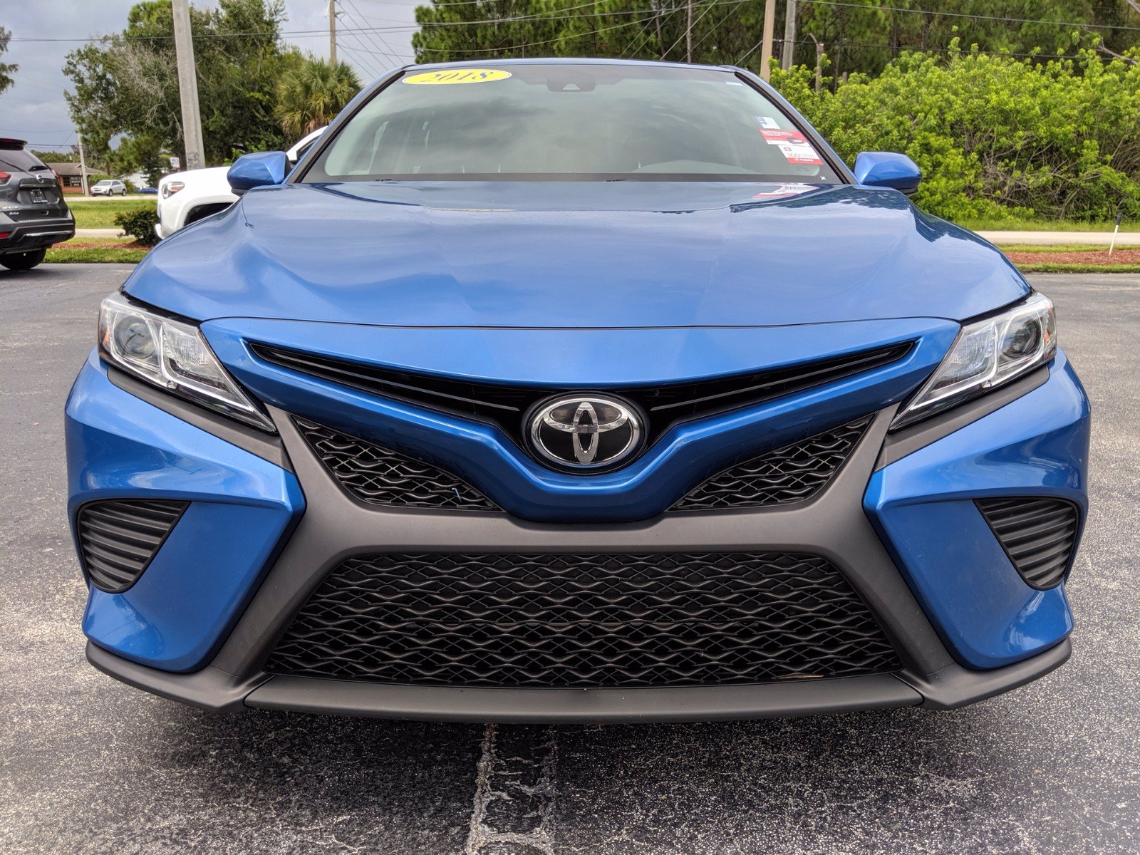 Pre-Owned 2018 Toyota Camry SE FWD 4dr Car